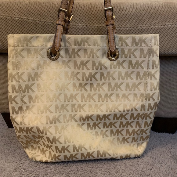 MICHAEL KORS Tote - Picture 10 of 11